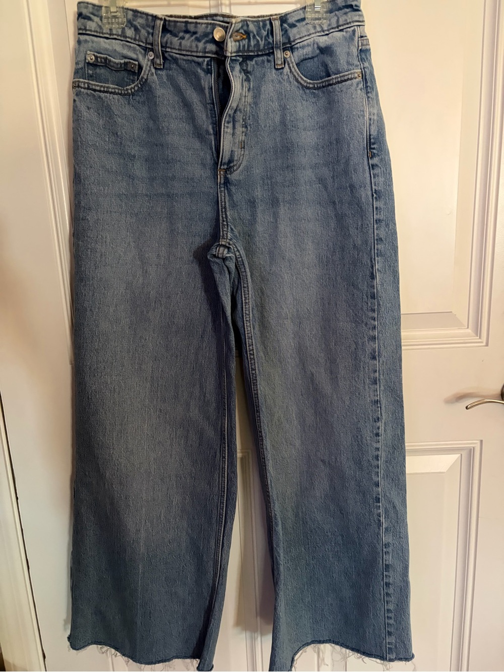 Free Assembly ladies jeans wide legs size 6
